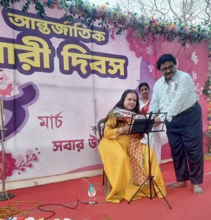 Antarjatik Nari Divash