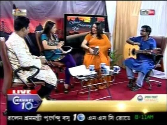 Live performance on Channel 10 &mdash; Channel 10